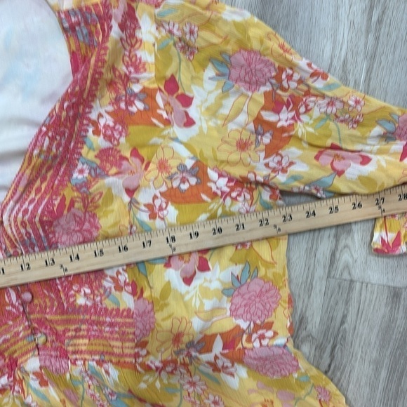 Torrid Peach Floral Gauze hi lo dress size 2XL  YELLOW - Picture 4 of 7